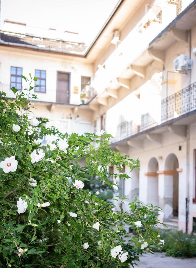 Free Parking! Linden Apartment, Ac, Smart Tv, Wifi Budapeste Exterior foto